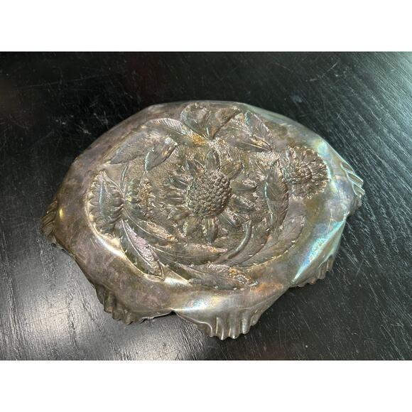 Heavy Silver Tone- Scallopped Edges- Detailed floral Design- Tray Vintage wear - Picture 3 of 5